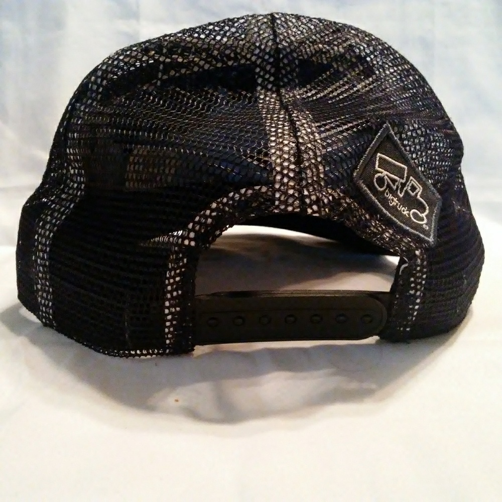 BIG TRUCK Lake Tahoe,CA Adjustable trucker hat - Picture 5 of 8
